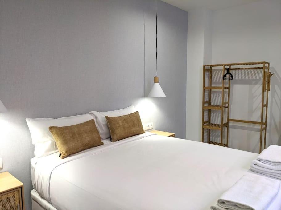 Fira 8 A 1min Del Metro Y Centro 15min Appartement *